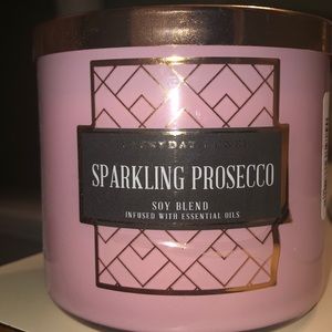 Everyday luxe brand new candle